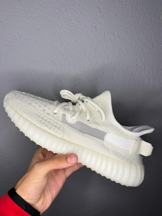 Yeezy 350 Bone