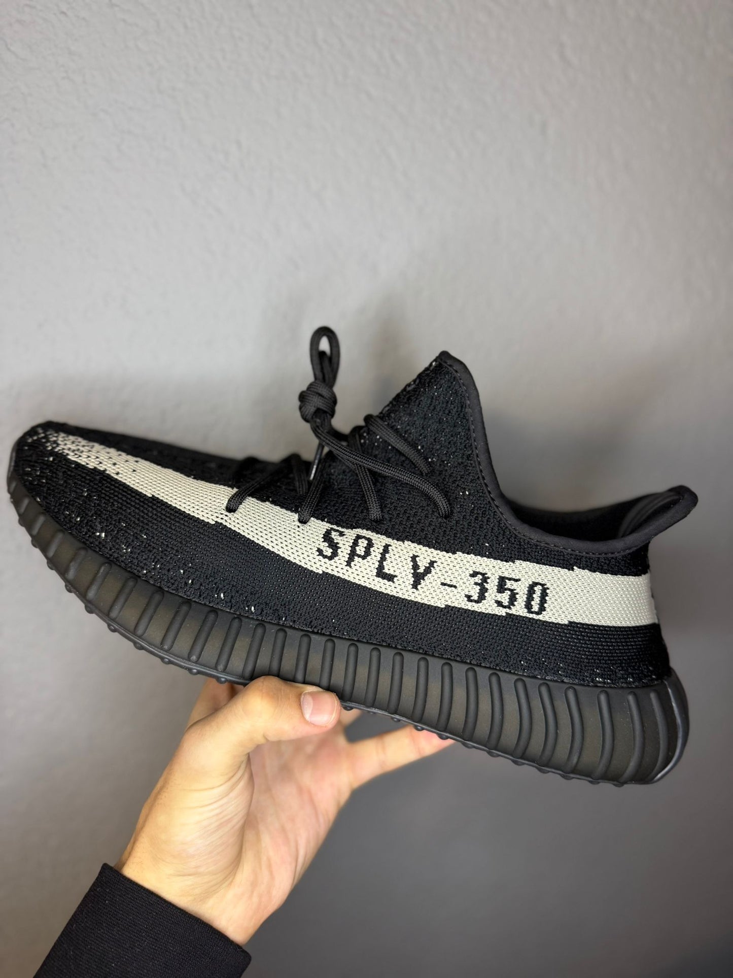 Yeezy 350 Oreo